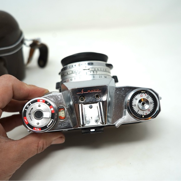 Vintage Zeiss Ikon Tenax Automatic 35mm Tessar 50mm F2.8 /W SPECIAL HOOD&FIFLER - Picture 12 of 13